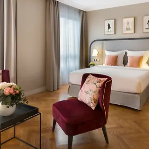 Aparthotel Warwick Reine Astrid -, Lyon