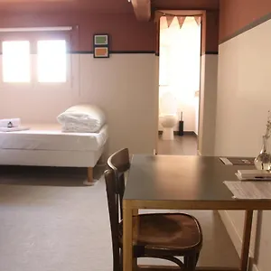 pop-hostel.fr-provencehotel.com/