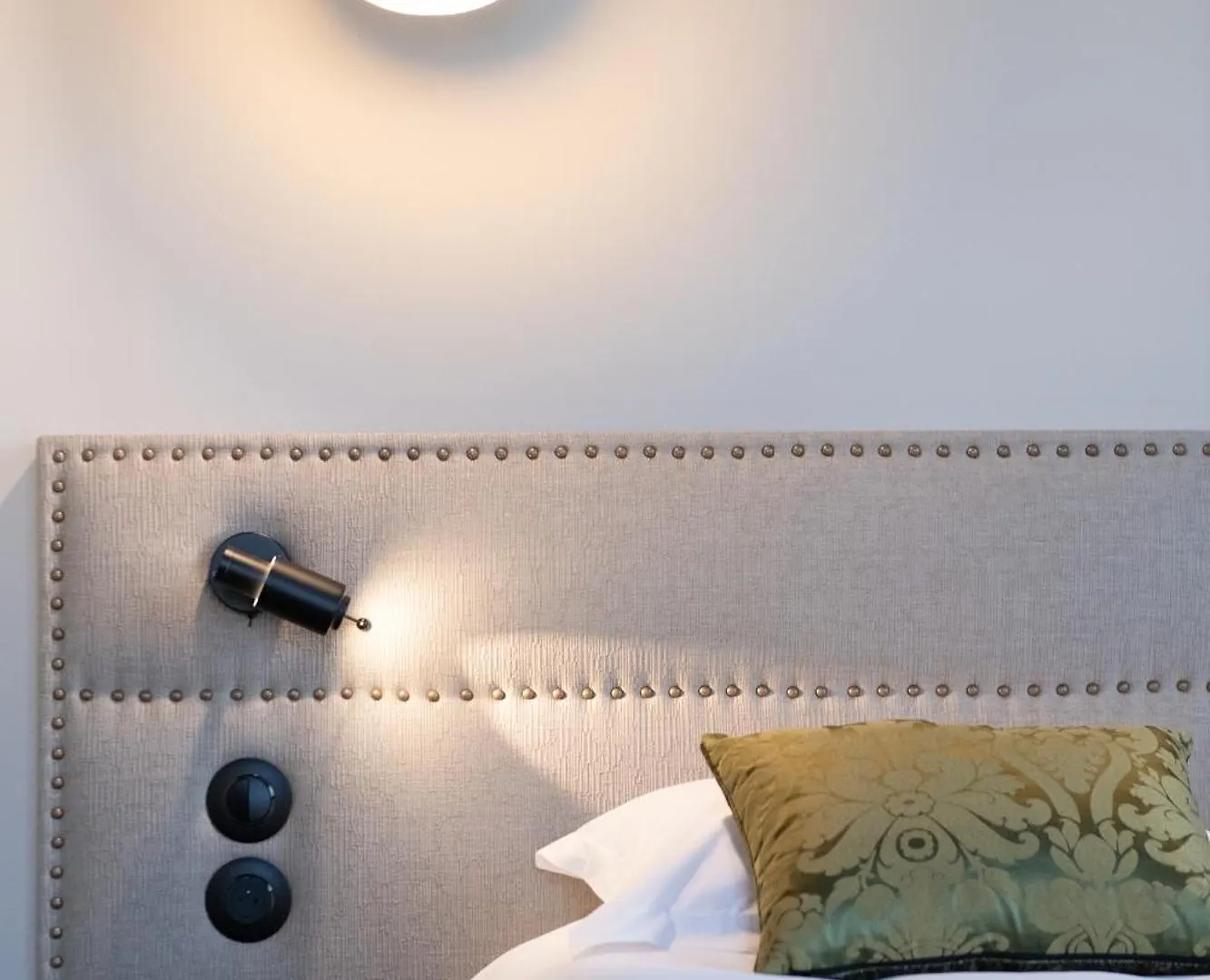 Hotel De L'Abbaye Lyon - Boutique Hotel